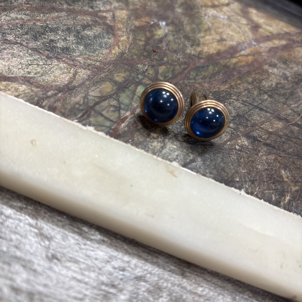 Vintage SimmonsHeavy Gold Plated BLUE MOON GLOW LUCITE CABOCHON Cufflinks